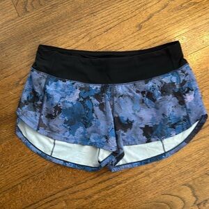 Lululemon Speed Up Shorts 6 Womens